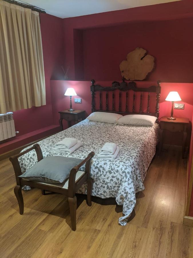 Hotel La Plaza Proaza Εξωτερικό φωτογραφία